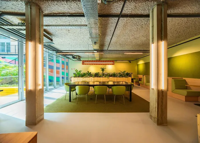 The Social Hub Extended Отель Тулуза