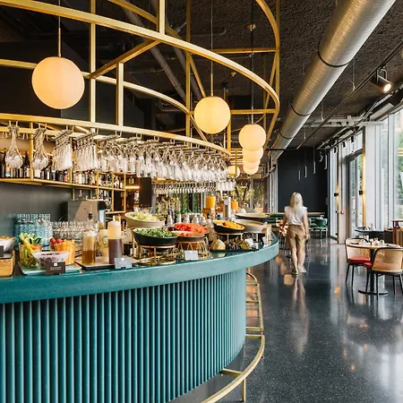 The Social Hub Extended