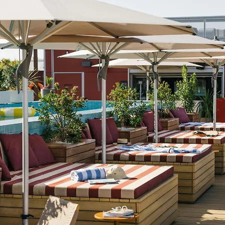 Hotel The Social Hub Extended